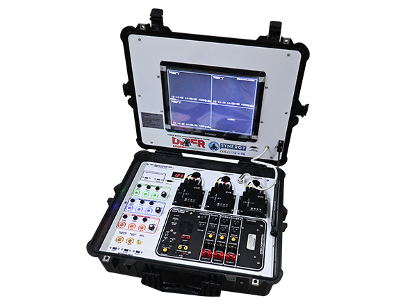 PORTABLE THREE DIVER VIDEO SYSTEM WITH COMMUNICATION